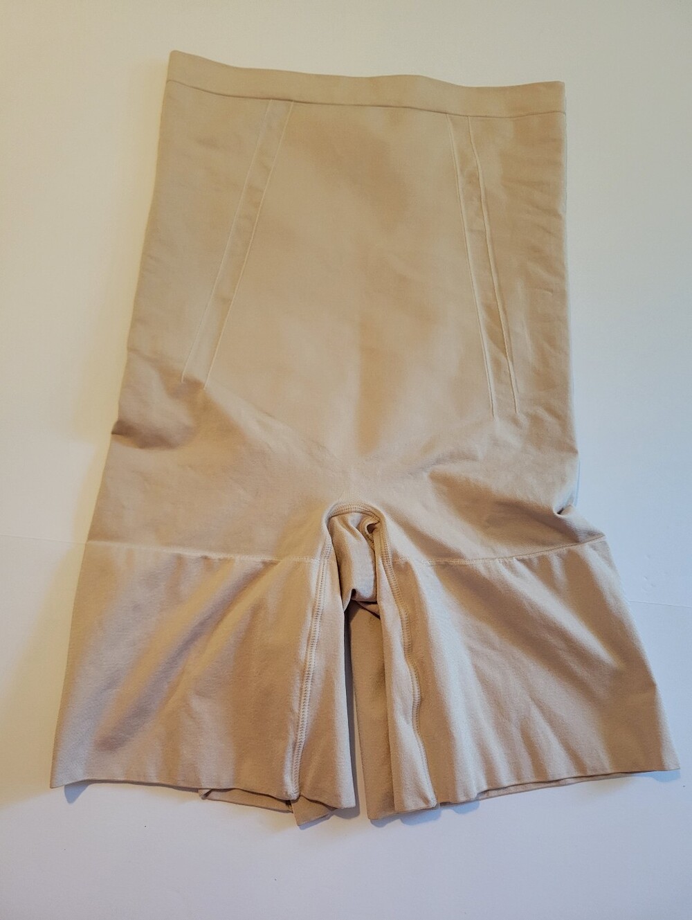Spanx OnCore High-Waisted Mid-Thigh Short Beige Size XL Shapewear